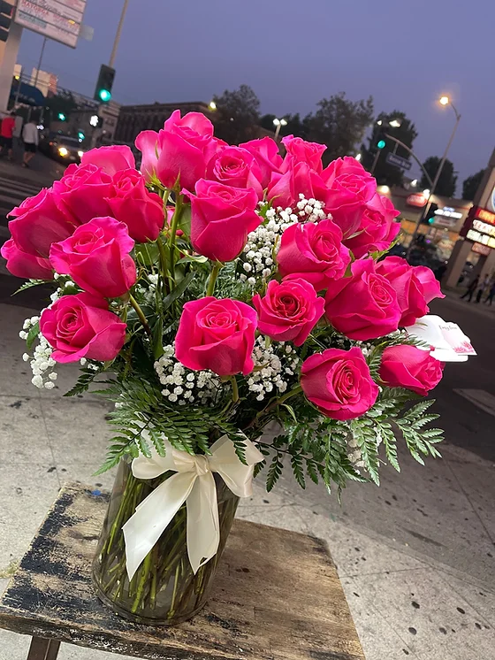 51 HOT PINK PREMIUM Roses in Heavy Duty Vase | Roses Orchid Flowers